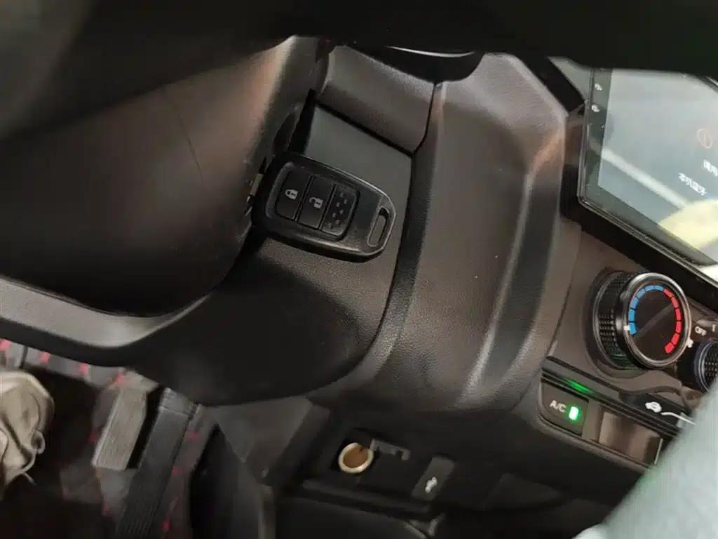 Honda Fit 2018 1.5L CVT Comfort Edition — миниатюра 9
