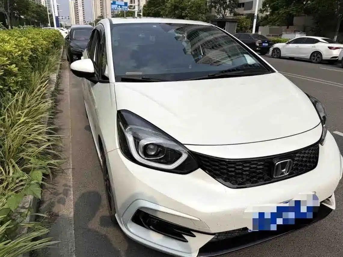 LIFE 2021 1.5L CVT SPO-SS Dynamic Edition — миниатюра 3