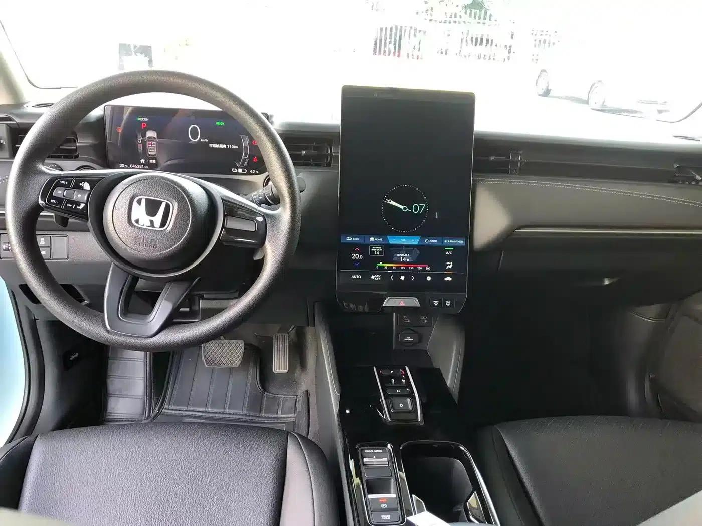 e:NP1 Extreme Performance 1 2023 Model 420km Extreme Edition — миниатюра 7