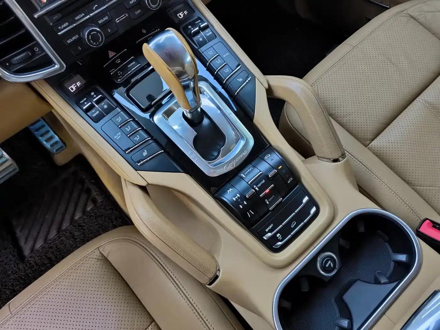 Cayenne 2011 Cayenne 3.0T — миниатюра 11