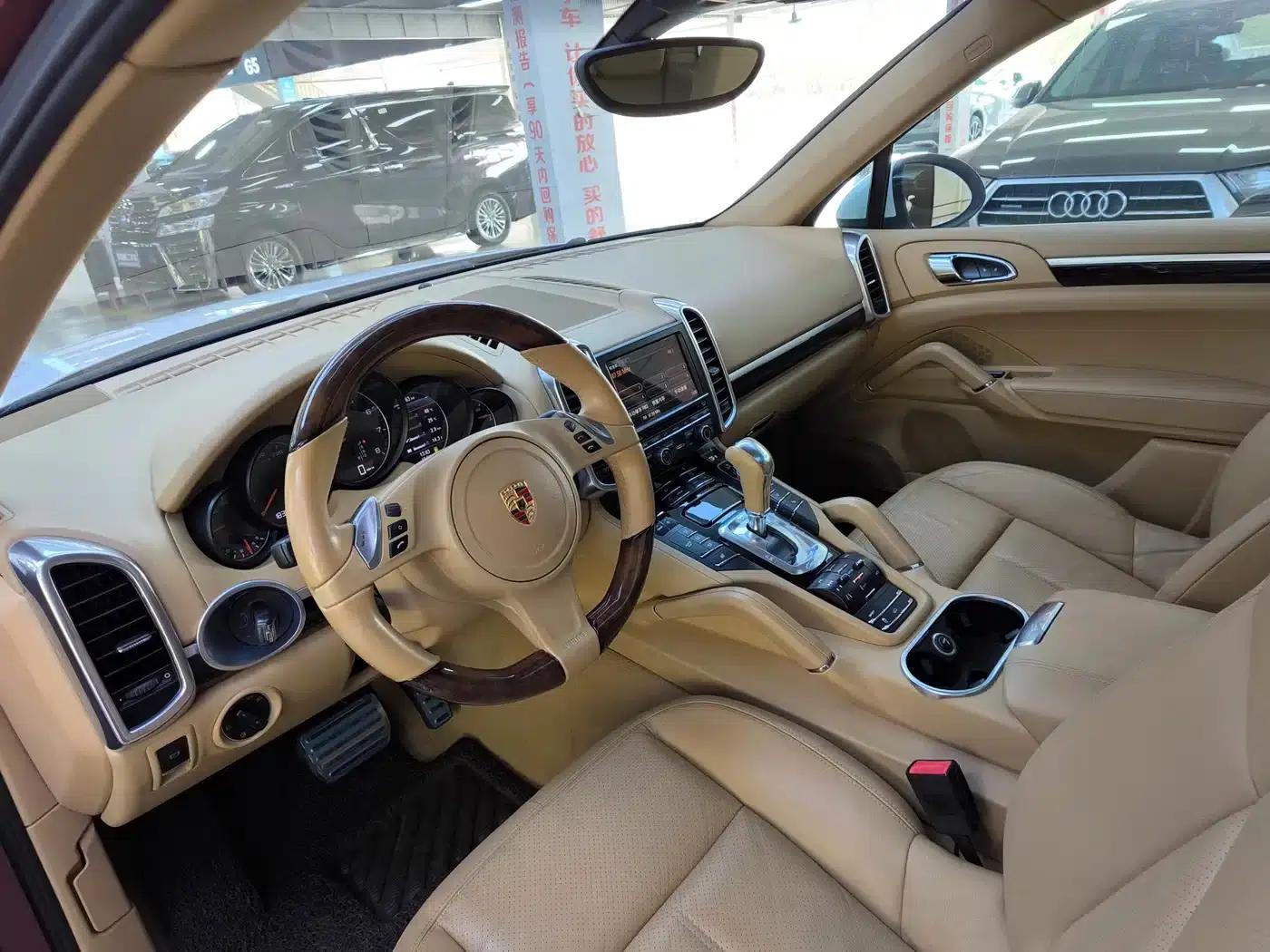 Cayenne 2011 Cayenne 3.0T — миниатюра 14