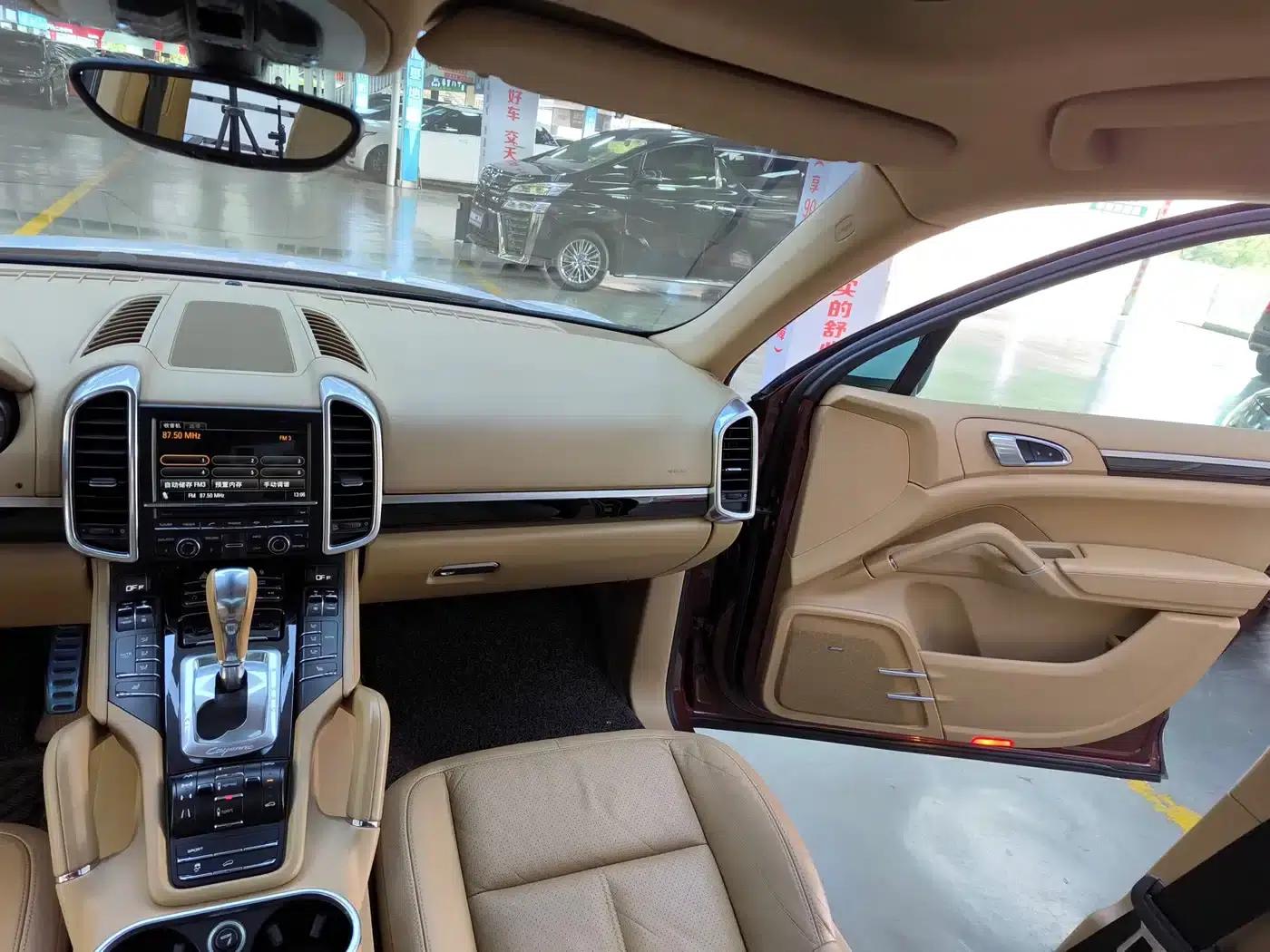 Cayenne 2011 Cayenne 3.0T — миниатюра 20