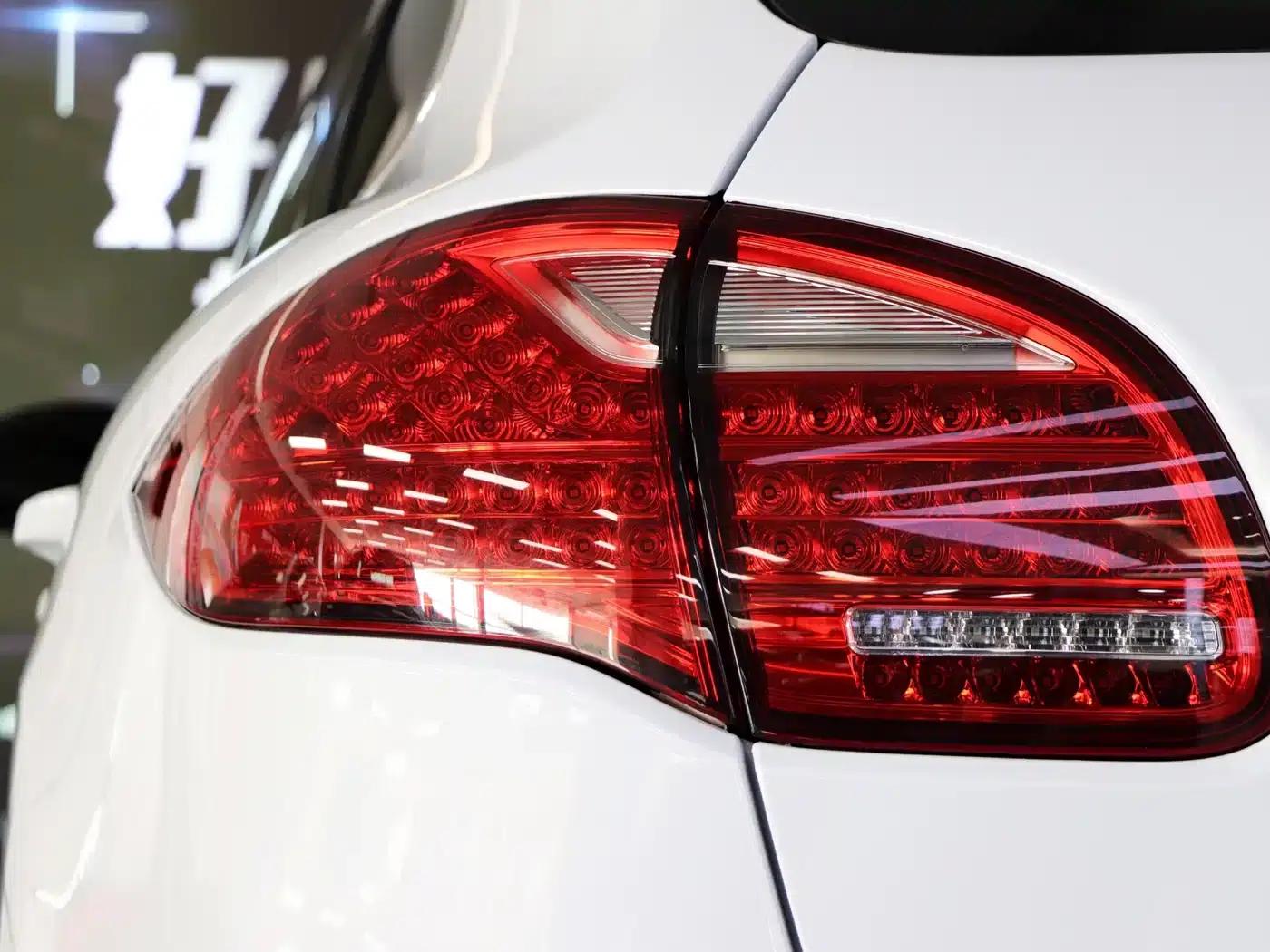 Cayenne 2011 Cayenne 3.0T — миниатюра 37