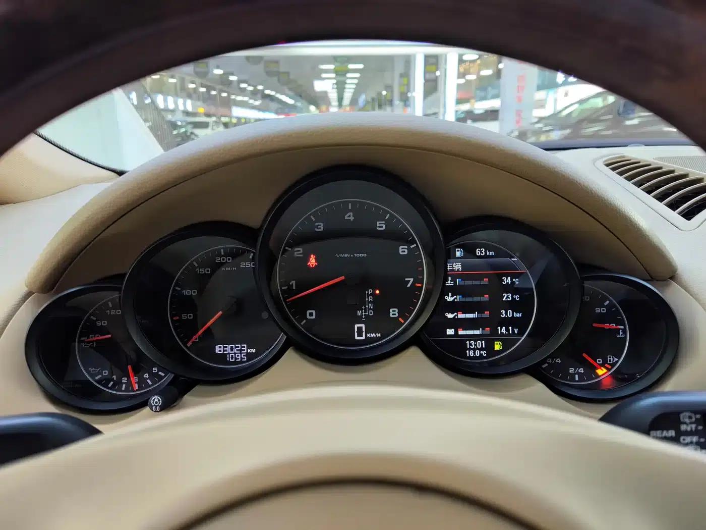 Cayenne 2011 Cayenne 3.0T — миниатюра 7