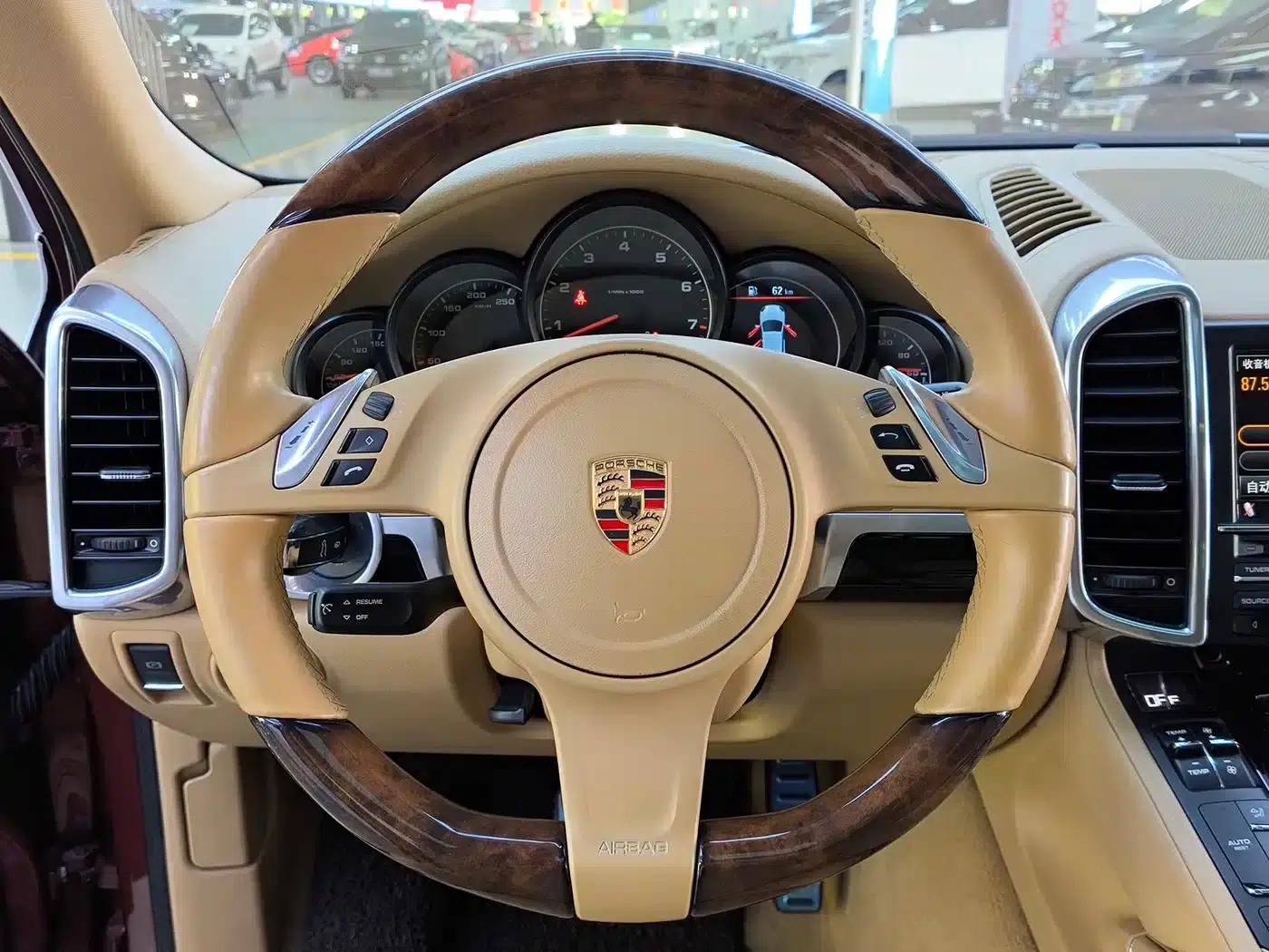 Cayenne 2011 Cayenne 3.0T — миниатюра 8