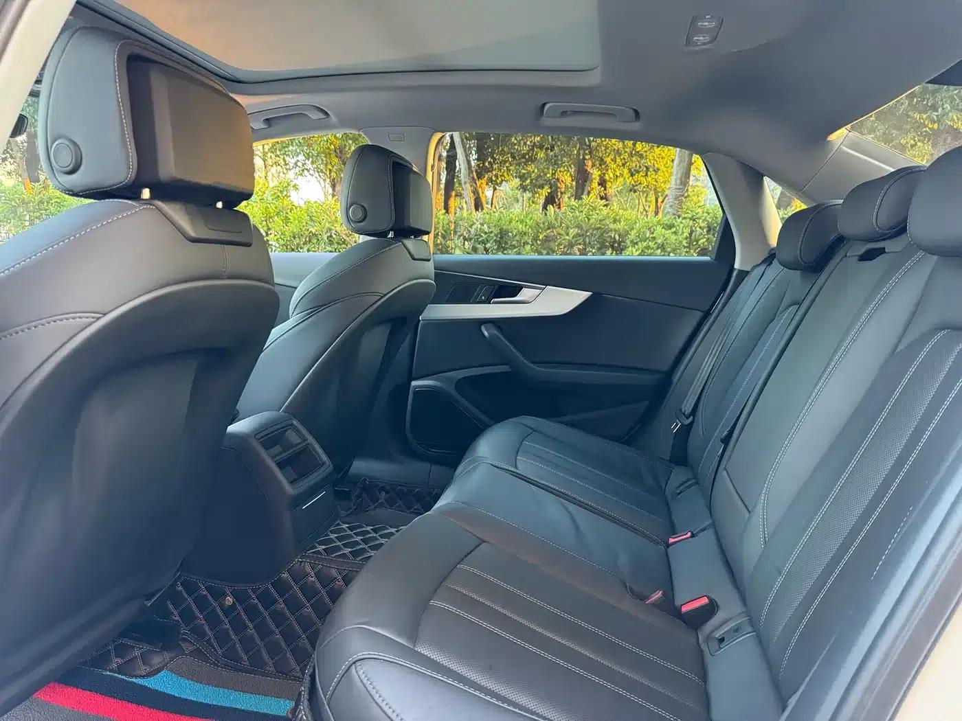 Audi A4L 2020 40 TFSI Fashion Dynamic Edition — миниатюра 13