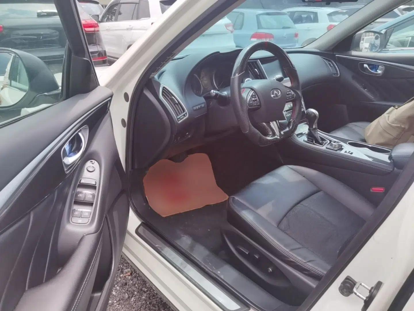 Infiniti Q50L 2016 2.0T Comfort Edition — миниатюра 18
