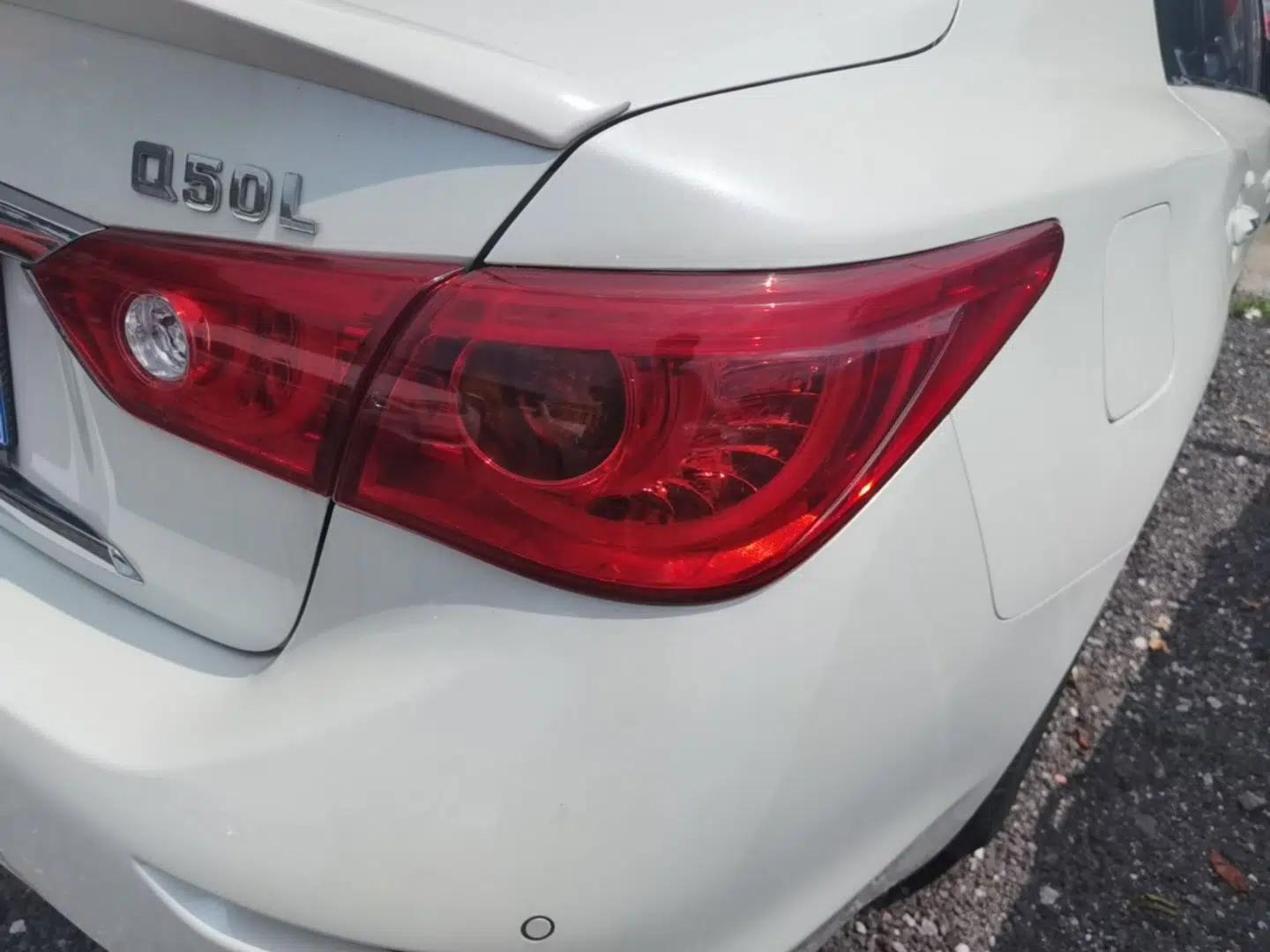 Infiniti Q50L 2016 2.0T Comfort Edition — миниатюра 9