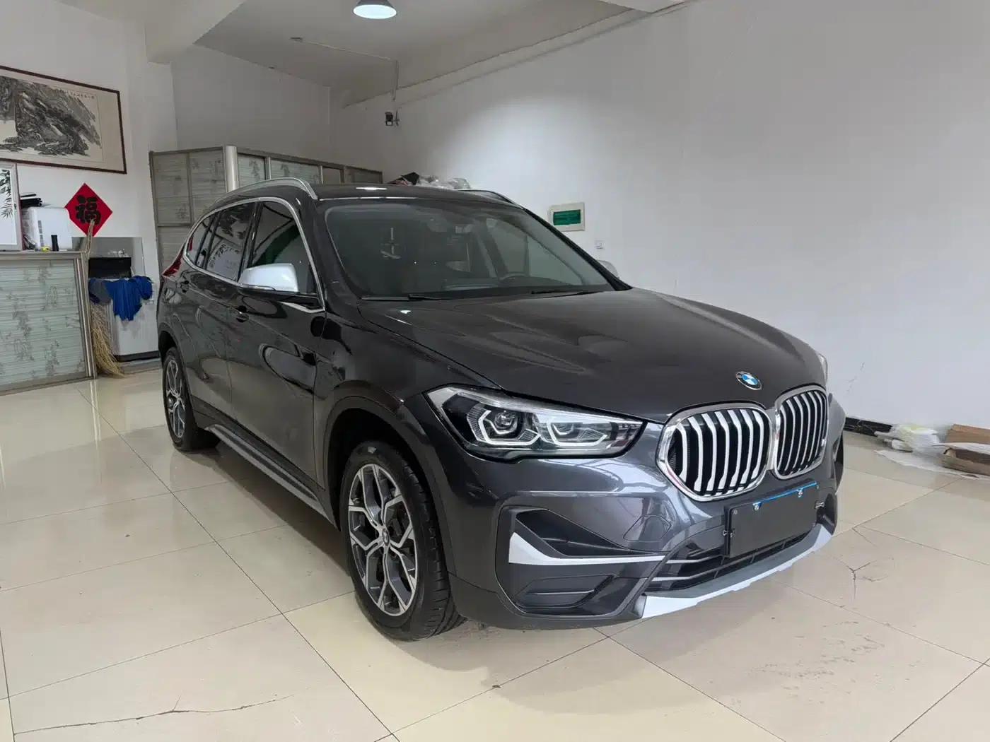 BMW X1 2022 sDrive20Li Fashion Edition — миниатюра 3
