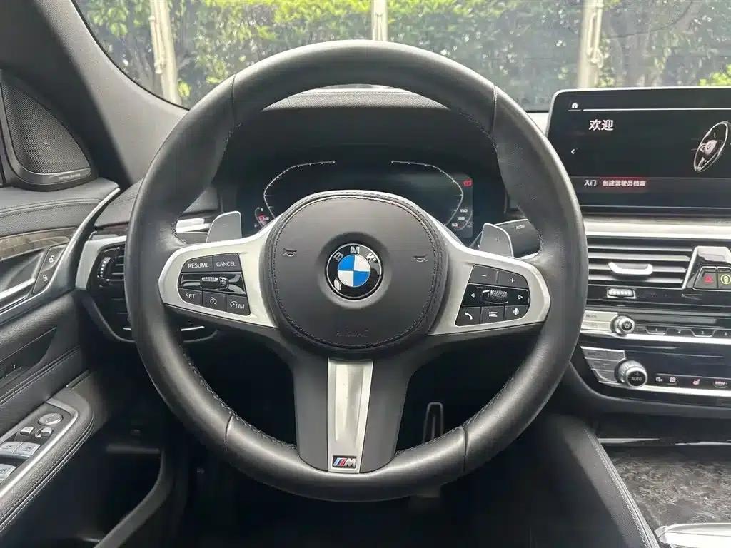 2022 BMW 6 Series GT 630i M Sport Package — миниатюра 10