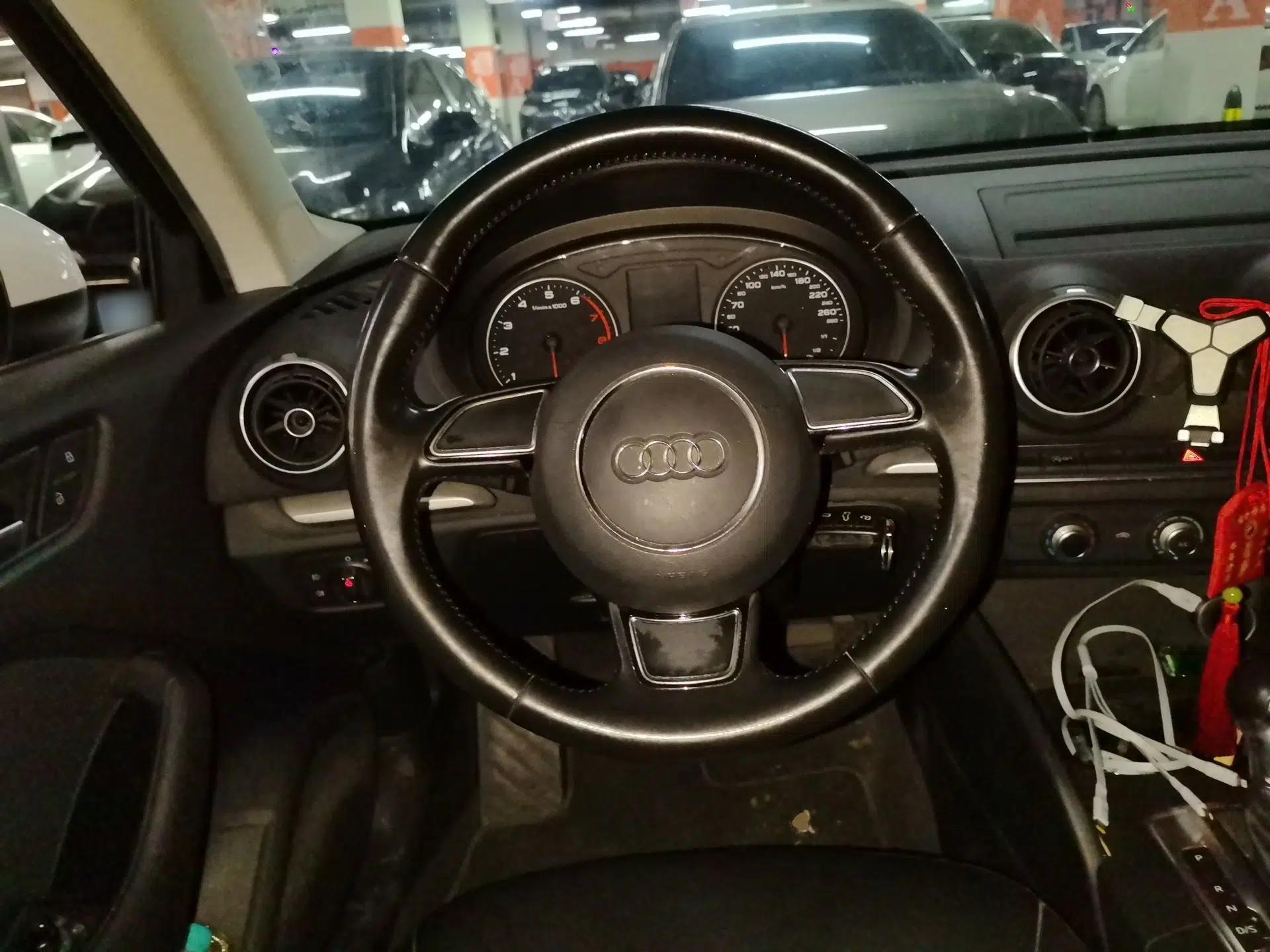 Audi A3 2016 Limousine 35 TFSI Ambition Edition — миниатюра 10