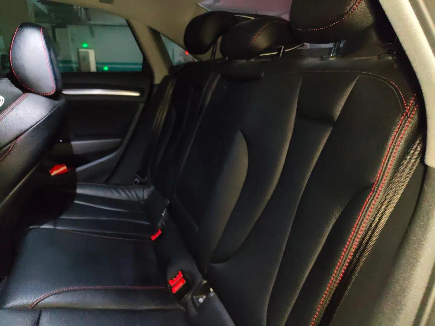 Audi A3 2018 30th Anniversary Edition Limousine 35 TFSI Sport Model — миниатюра 17