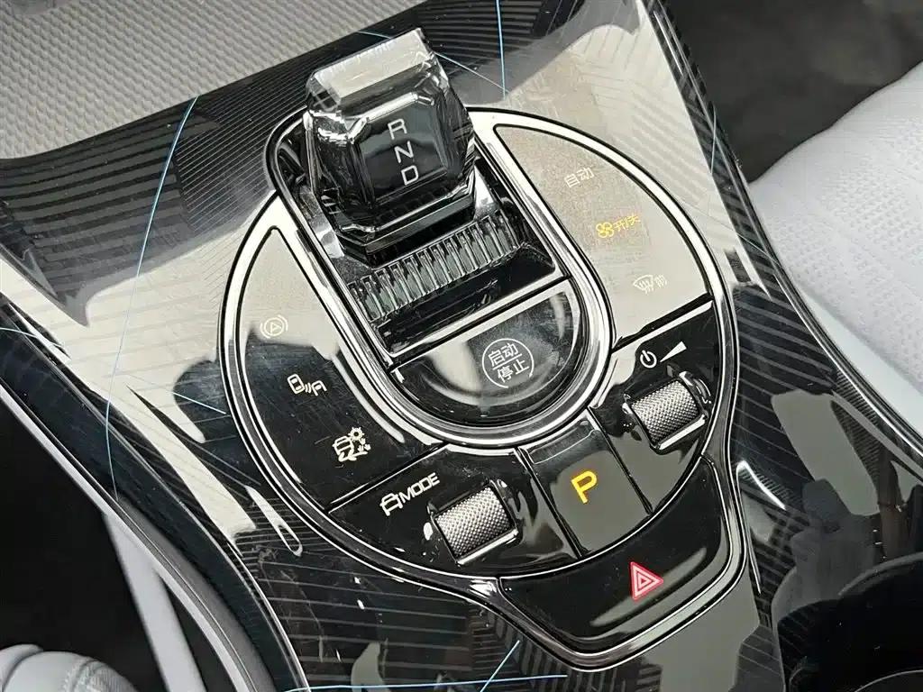 Seal 2022 650km AWD Performance Edition — миниатюра 19