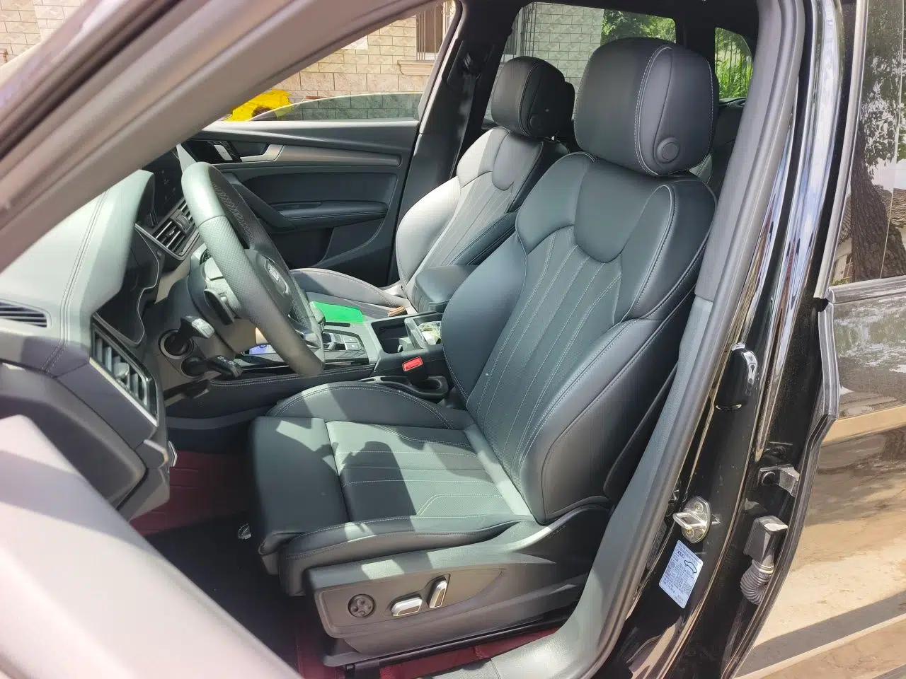 Audi Q5L 2024 45 TFSI Luxury Dynamic Model — миниатюра 15