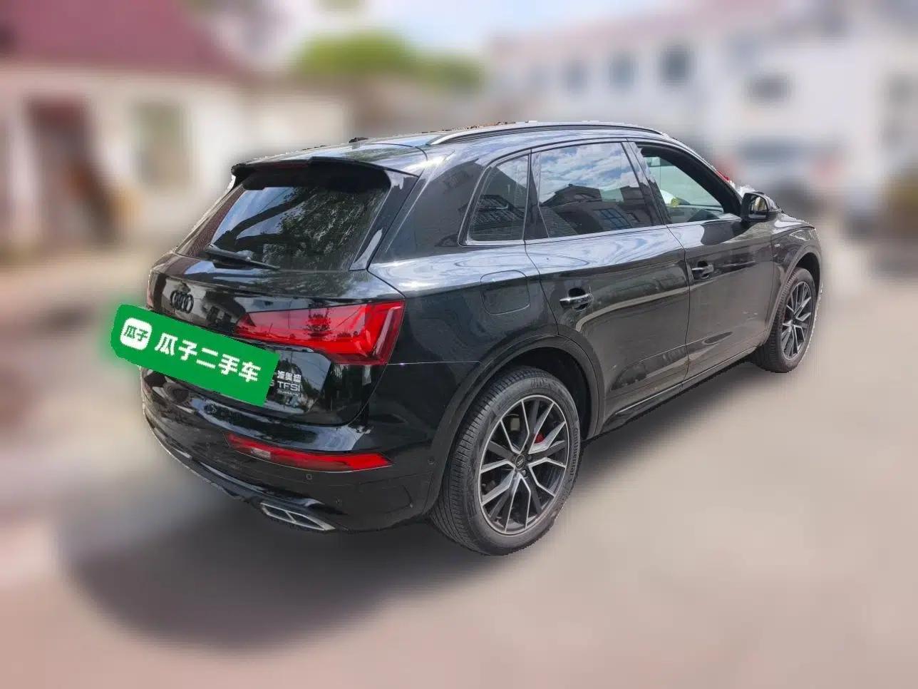 Audi Q5L 2024 45 TFSI Luxury Dynamic Model — миниатюра 6