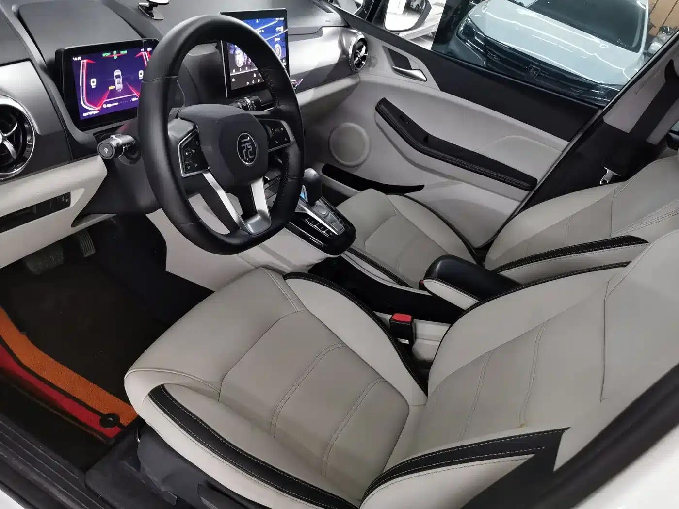 Yuan Pro 2023 401KM Luxury Edition — миниатюра 14