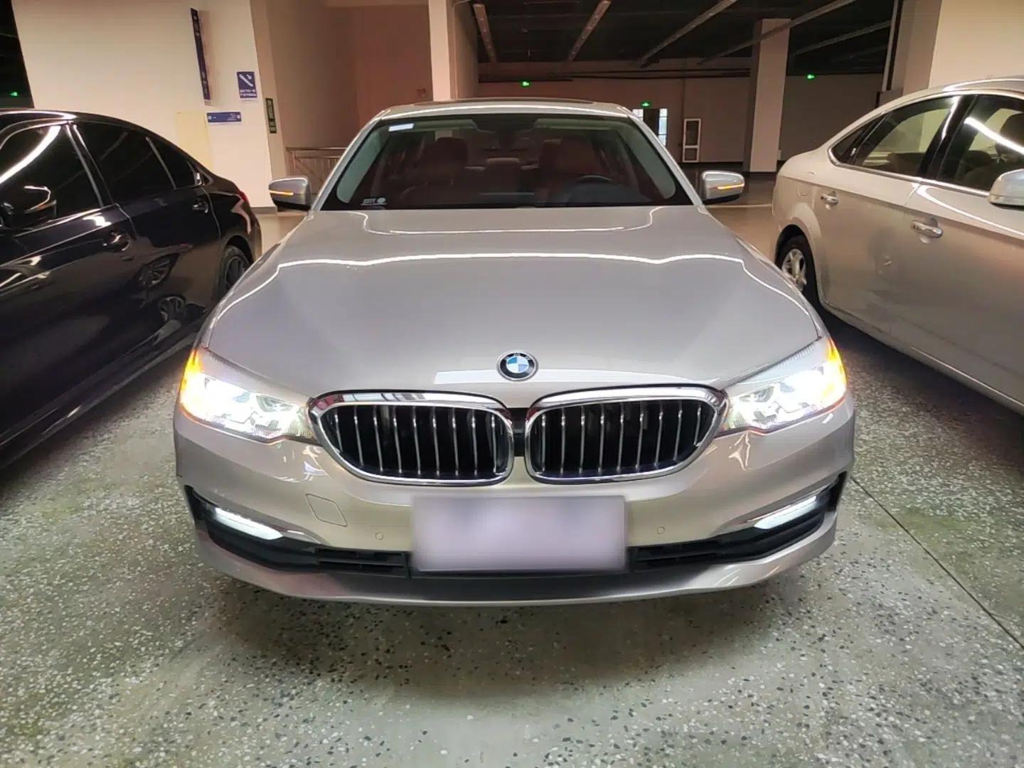 BMW 5 Series 2018 528Li Launch Special Edition — миниатюра 2