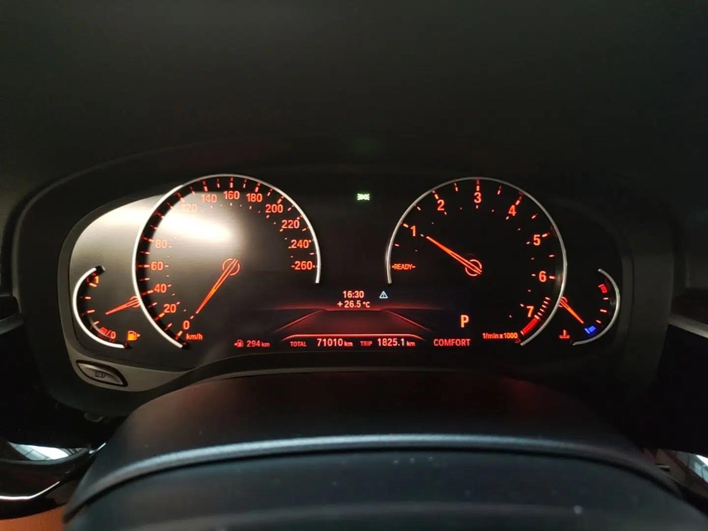 BMW 5 Series 2018 528Li Launch Special Edition — миниатюра 14