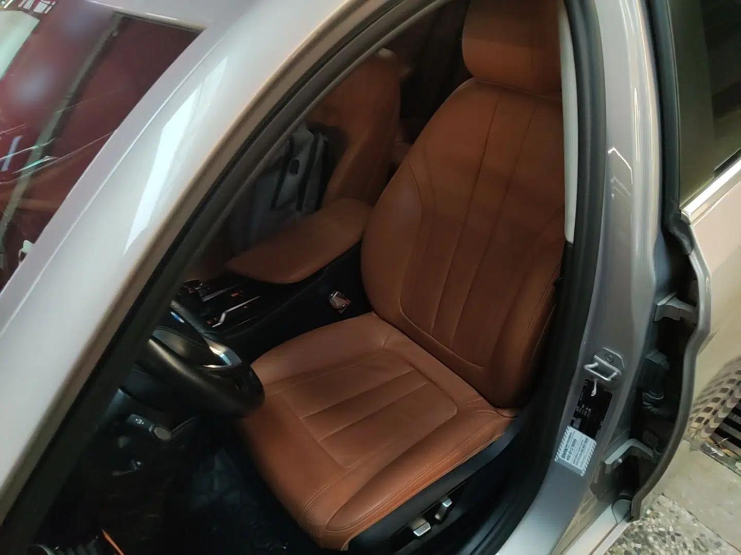 BMW 5 Series 2018 528Li Launch Special Edition — миниатюра 17
