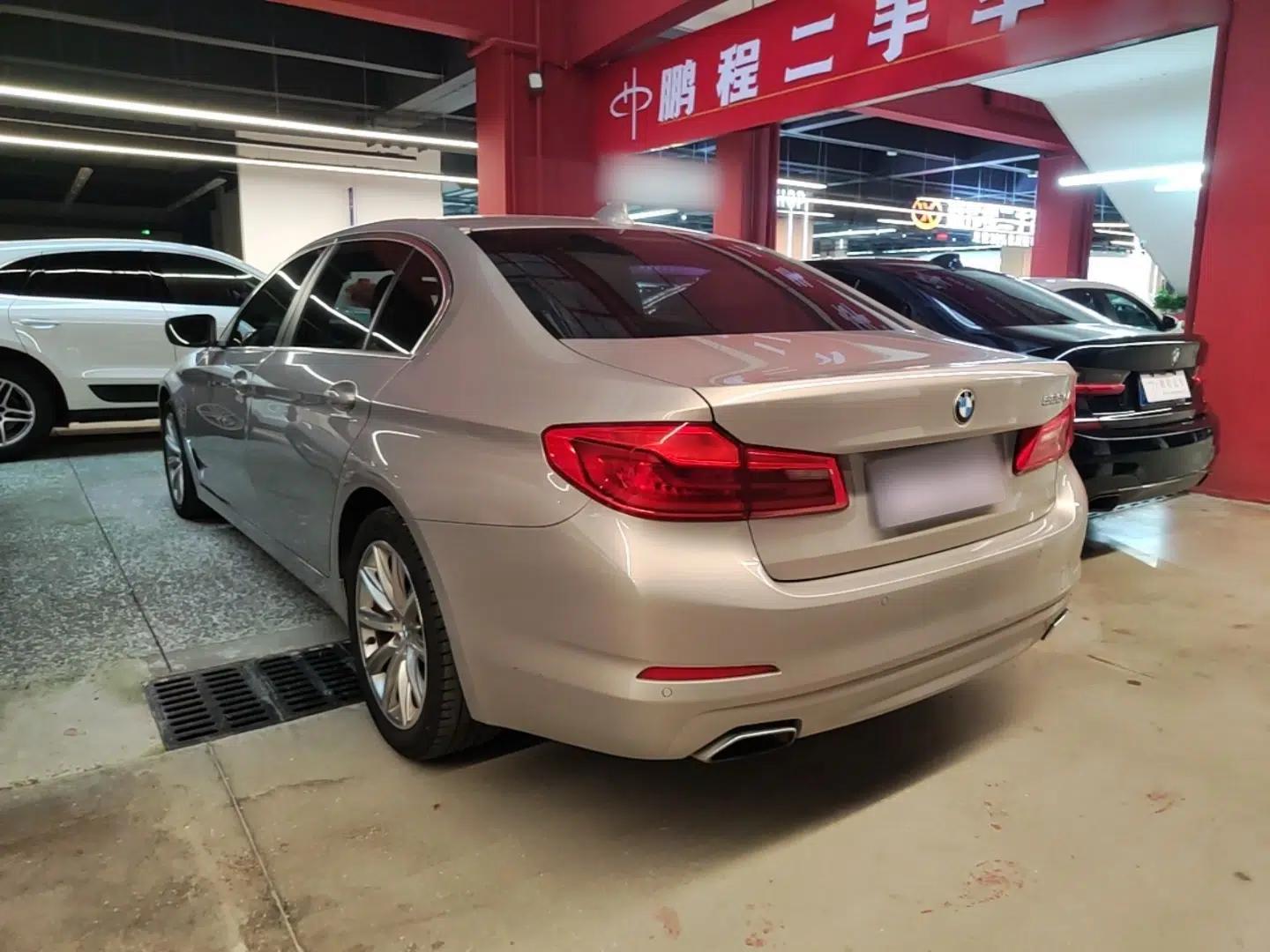 BMW 5 Series 2018 528Li Launch Special Edition — миниатюра 4