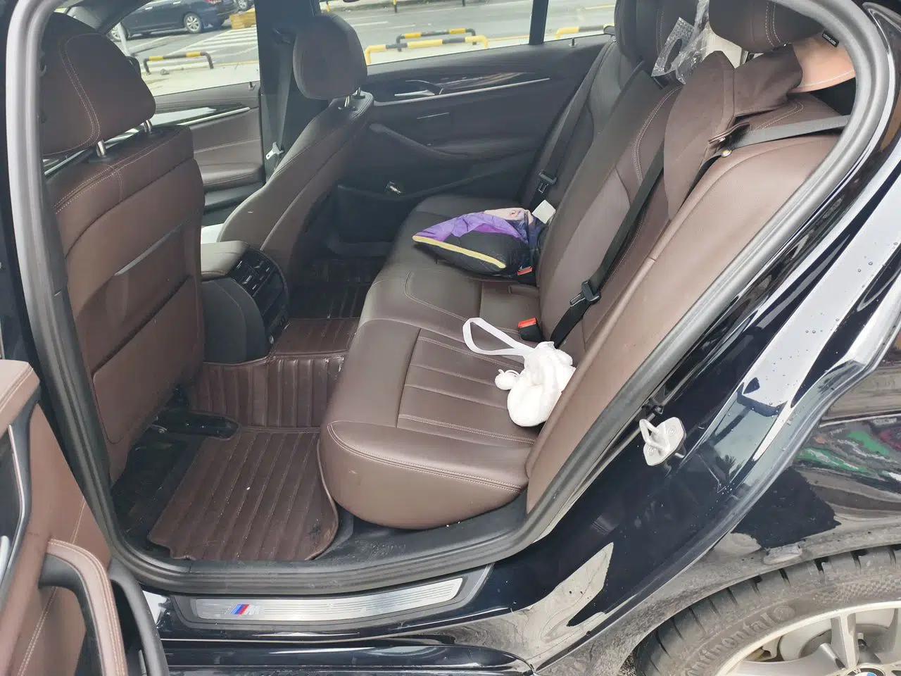 BMW 5 Series 2020 525Li M Sport Package — миниатюра 17