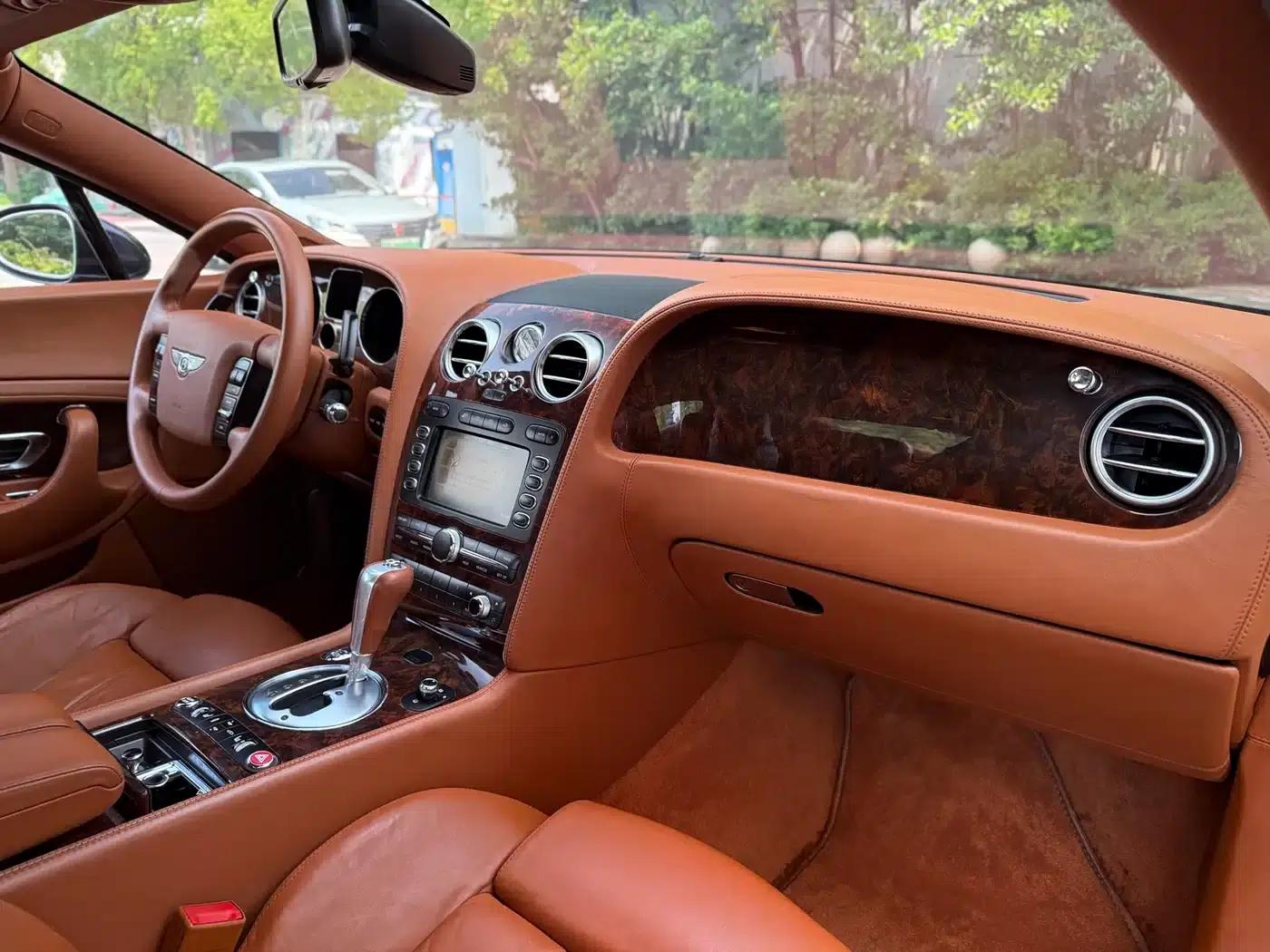 2004 Continental GT 6.0 — миниатюра 11