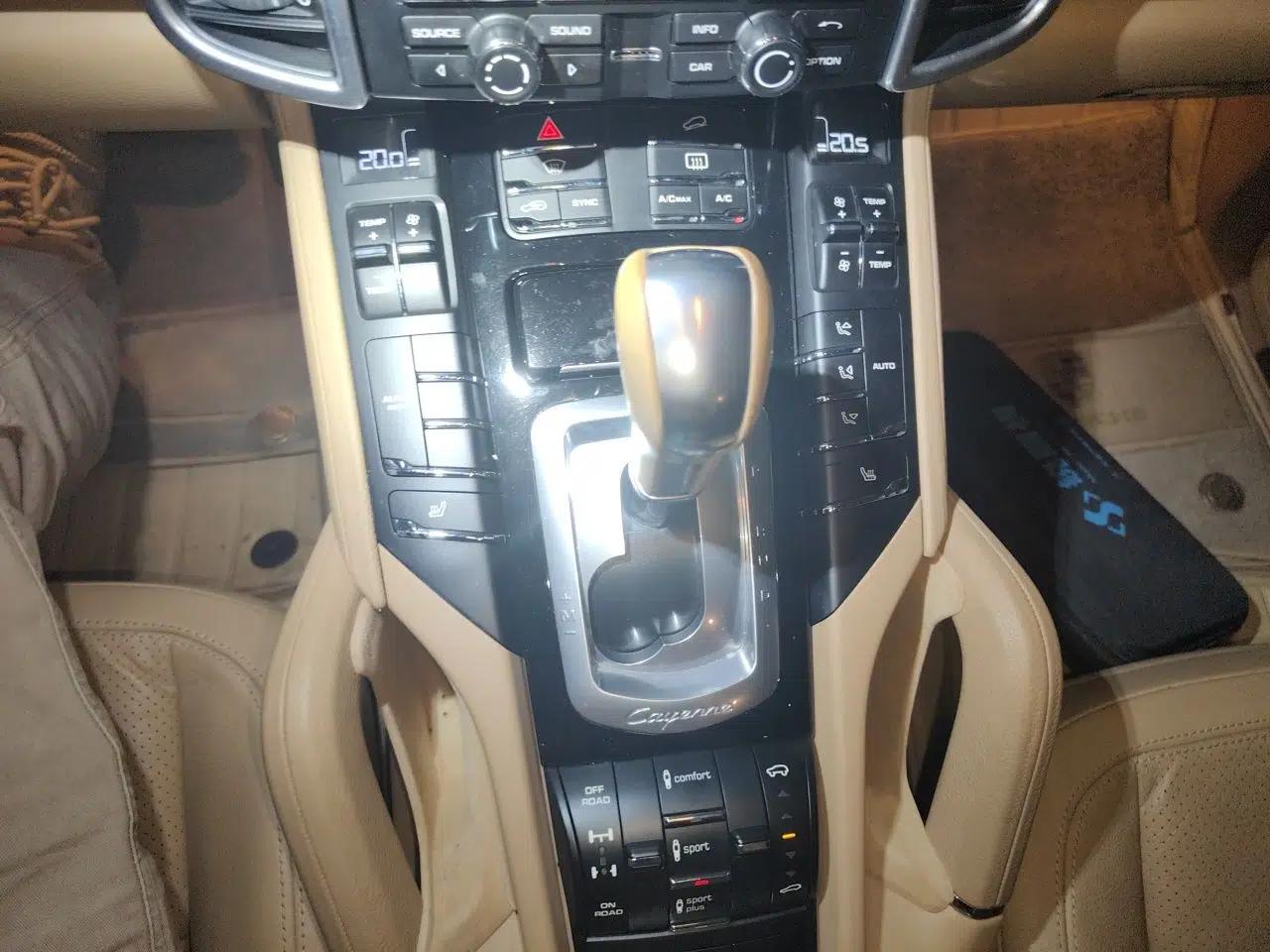 Porsche Cayenne 2016 Cayenne 3.0T — миниатюра 14