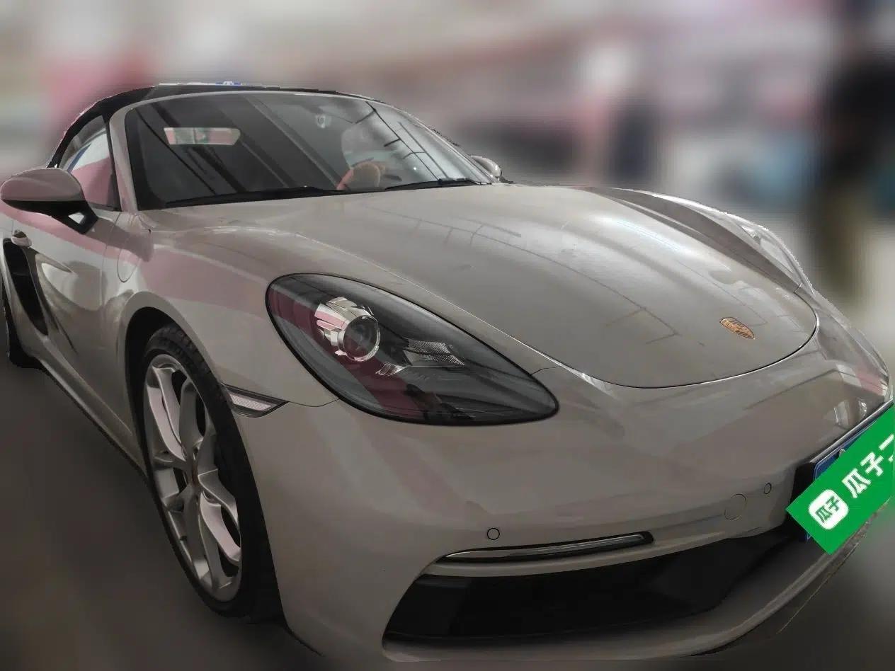 Porsche 718 2022 Spyder 2.0T — миниатюра 3