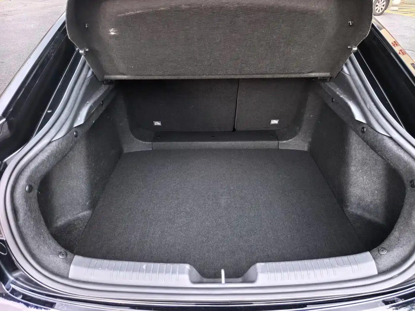 Changan UNI-V 2023 1.5T Premium Edition — миниатюра 16