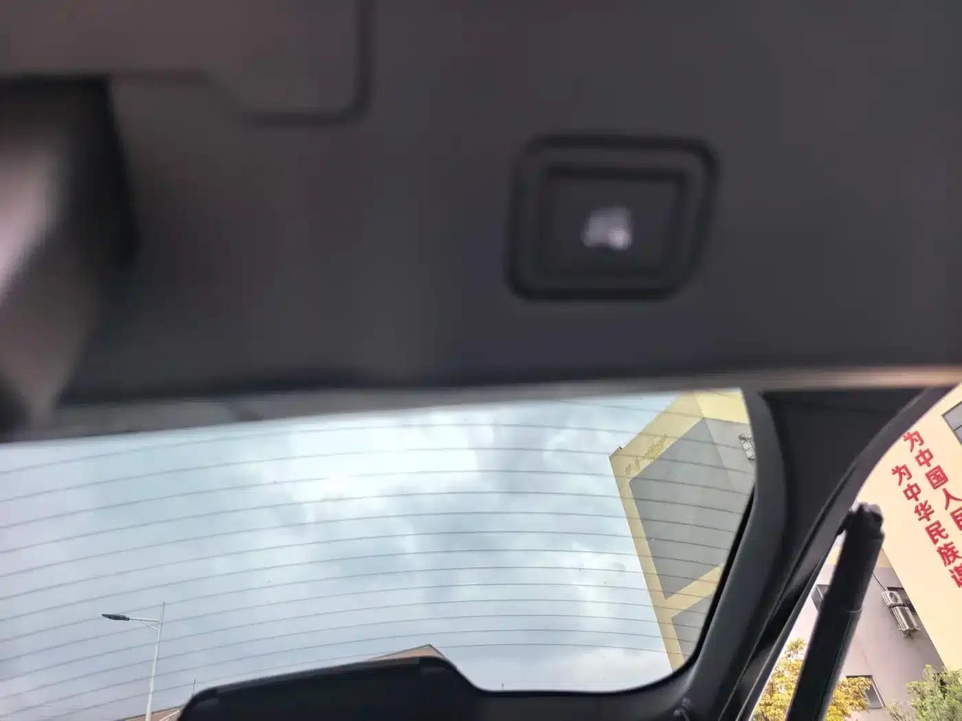 Changan UNI-V 2023 1.5T Premium Edition — миниатюра 18