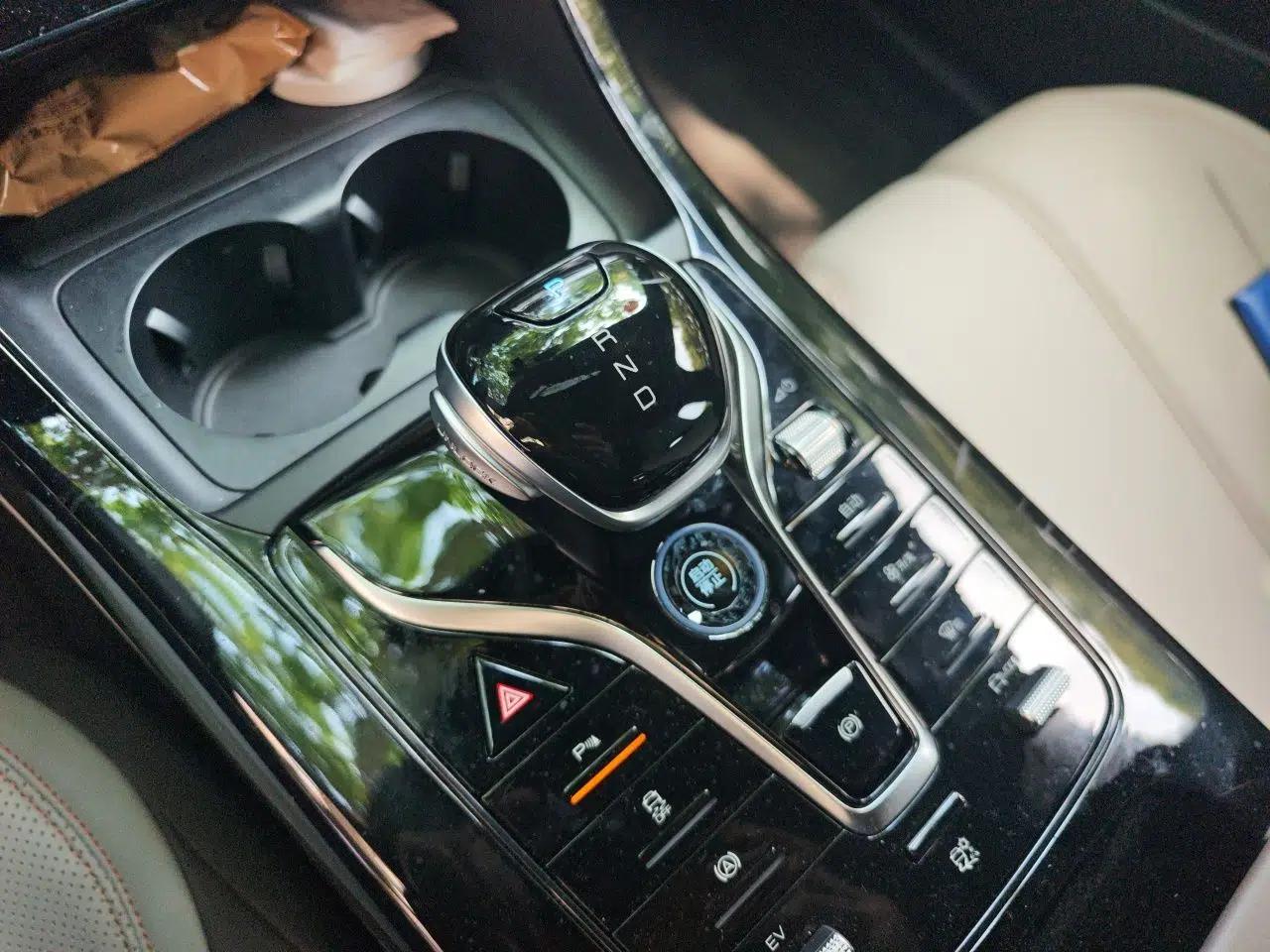 BYD Qin PLUS 2024 HONOR Edition DM-i 55KM Leading Model — миниатюра 14