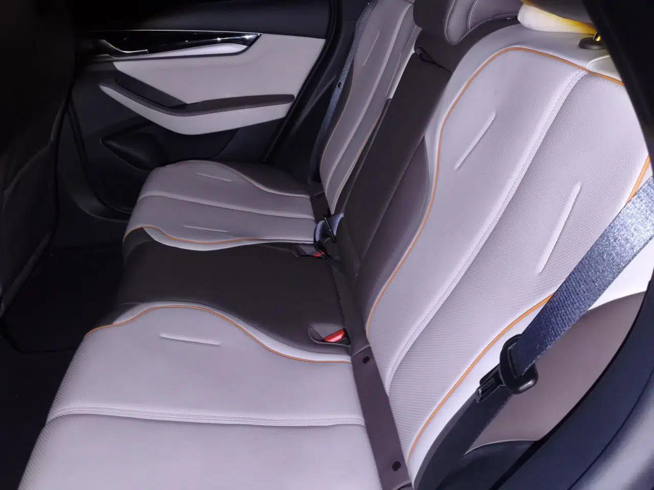 BYD Qin PLUS 2023 Champion Edition DM-i 120KM Leading Model — миниатюра 17