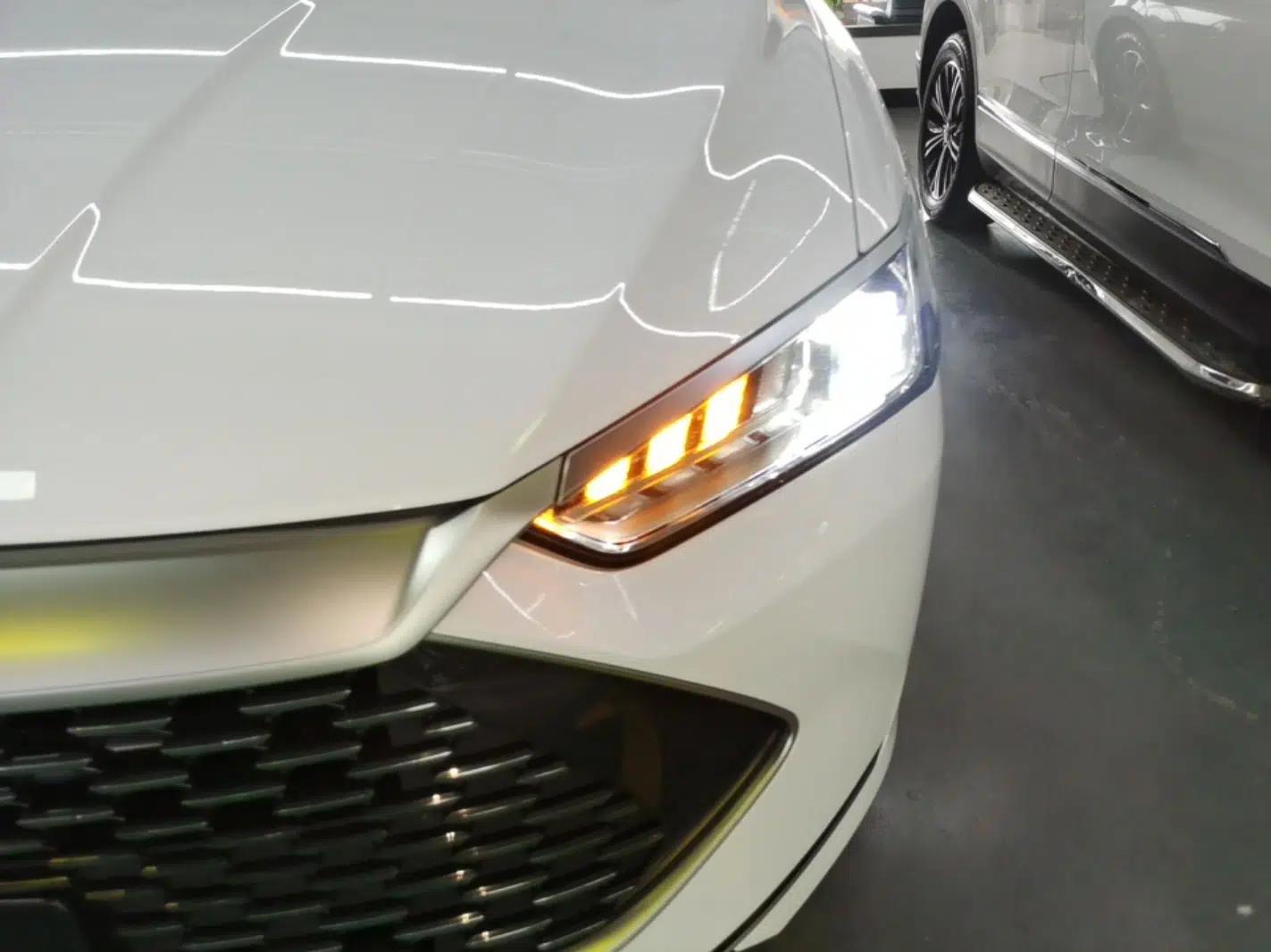 BYD Qin PLUS 2024 HONOR Edition DM-i 55KM Leading Model — миниатюра 8