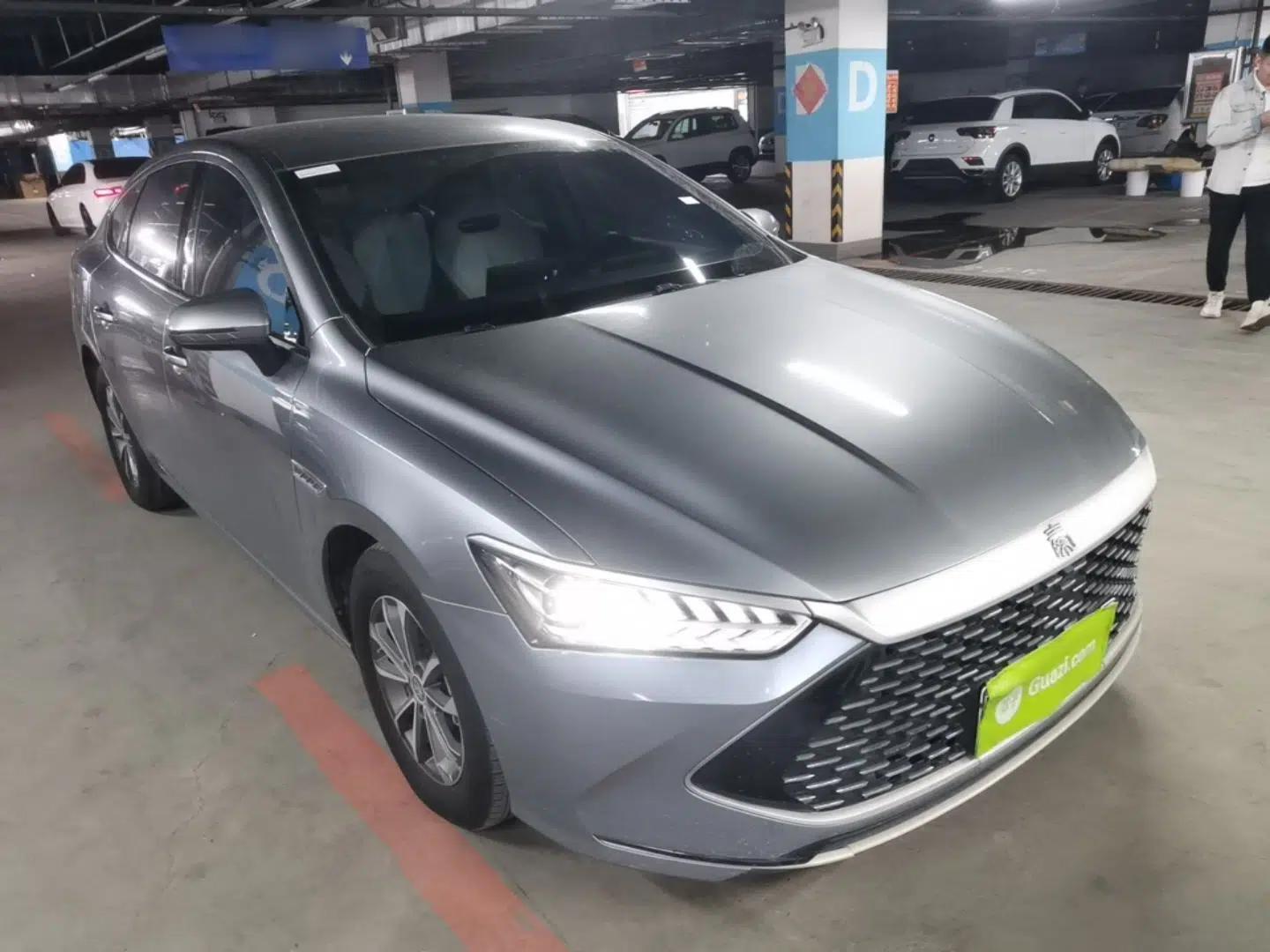 BYD Qin PLUS 2023 Champion Edition DM-i 55KM Leading Model — миниатюра 3