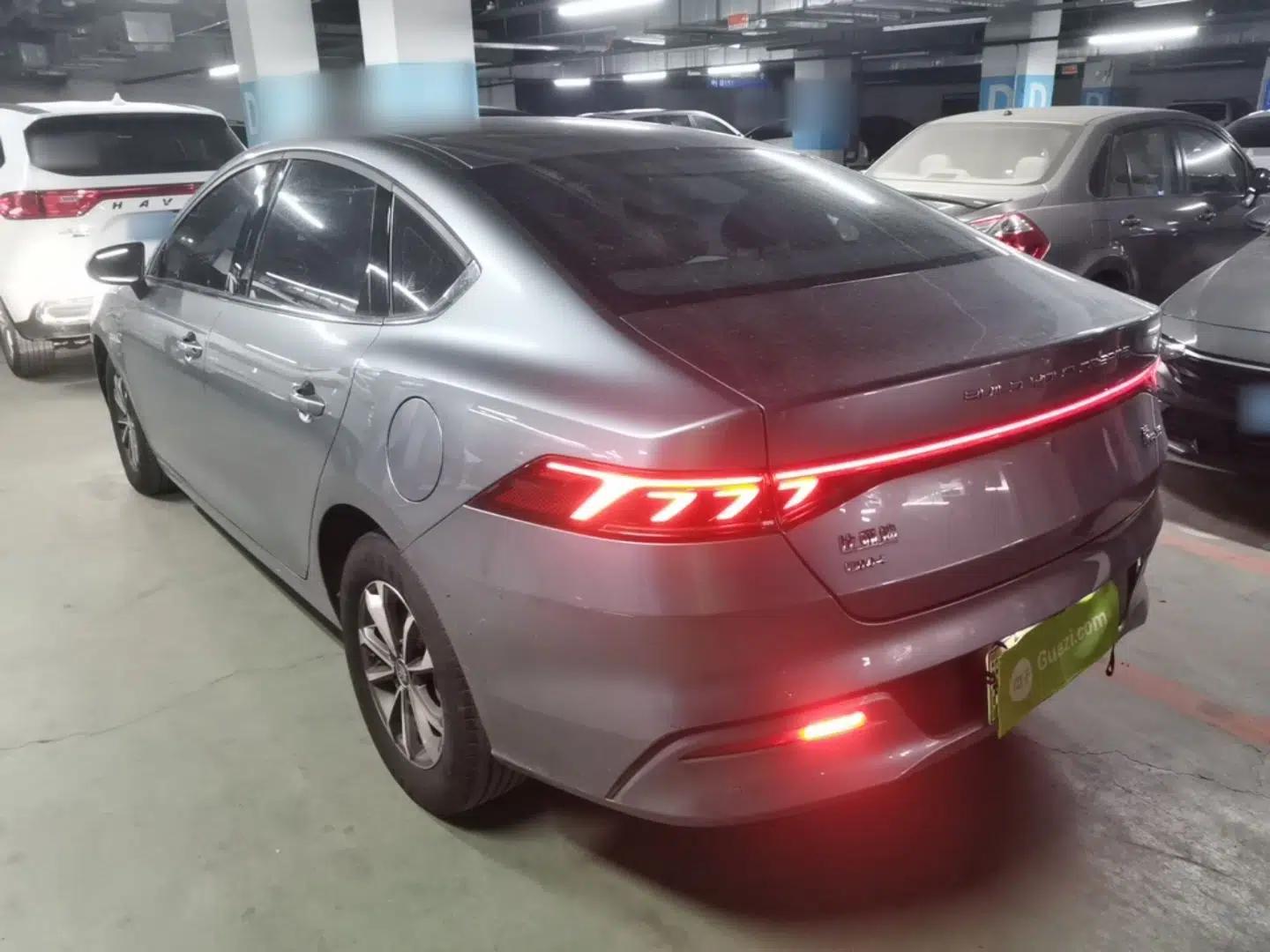 BYD Qin PLUS 2023 Champion Edition DM-i 55KM Leading Model — миниатюра 4