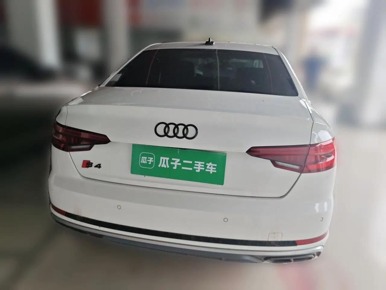 Audi A4L 2019 40 TFSI Fashion Edition China VI Emission Standard — миниатюра 5