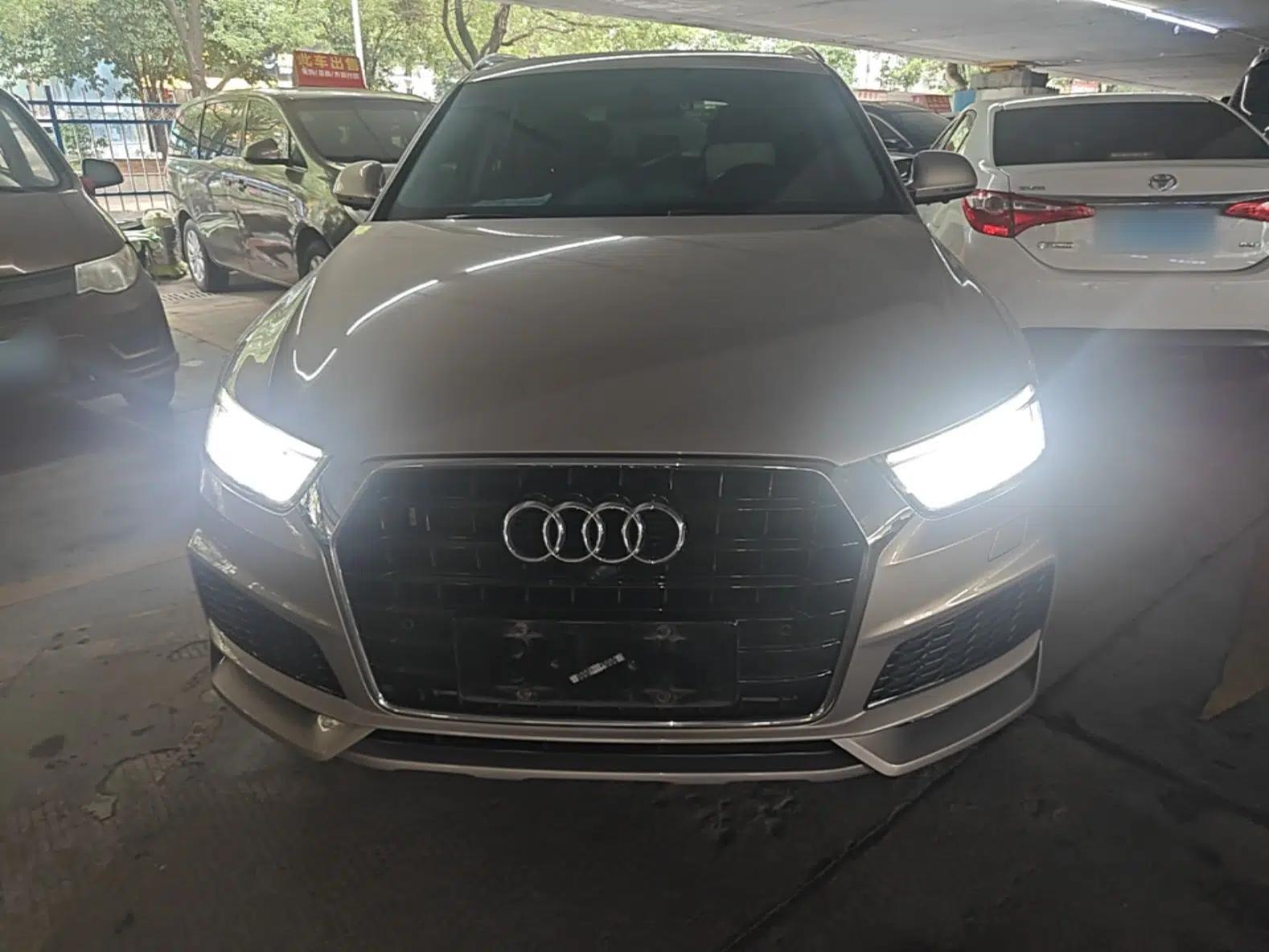 Audi Q3 2018 35 TFSI Fashion Edition Collector's Model — миниатюра 2