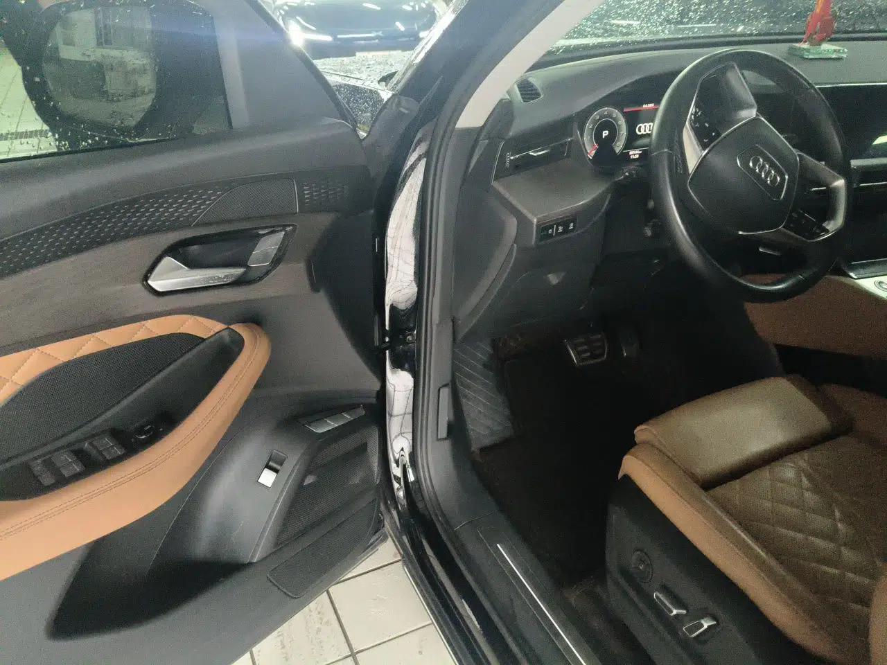 Audi Q6 2024 45 TFSI quattro Qiyun Edition Yulin Package 6 seats — миниатюра 16
