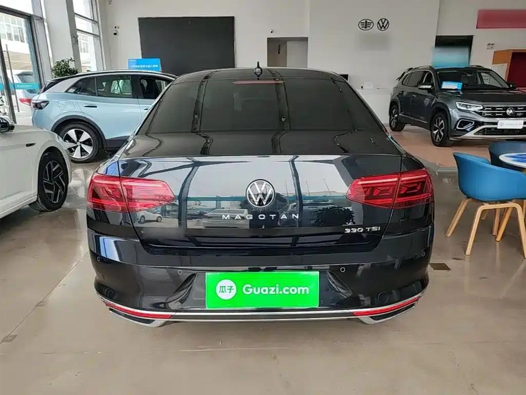 2020 Volkswagen Passat 330TSI DSG Leading Edition — миниатюра 6