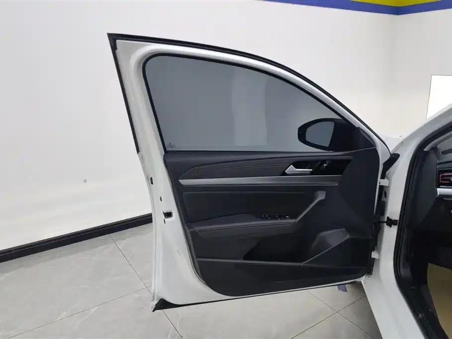Lavida 2024 300TSI DSG Starry Sky Leading Edition — миниатюра 7