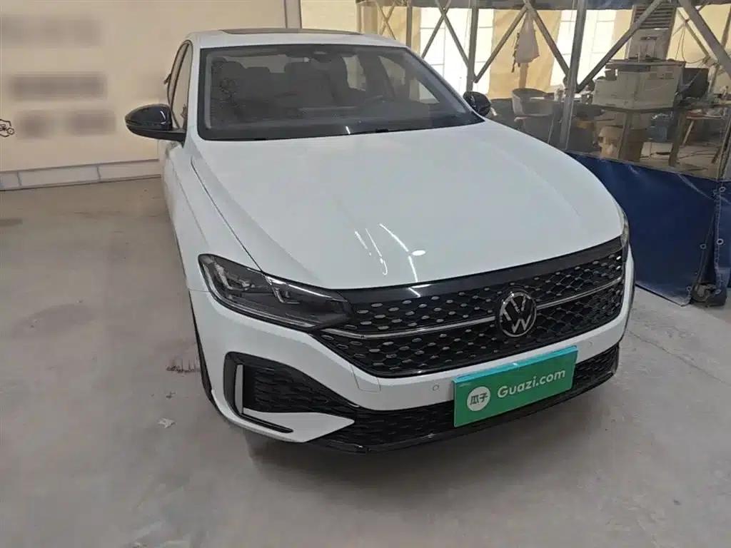 Lavida 2024 300TSI DSG Starry Sky Leading Edition — миниатюра 3