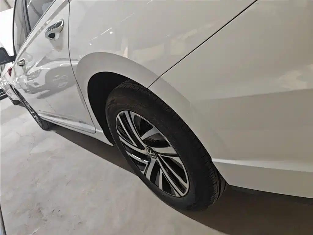 Lavida 2024 300TSI DSG Starry Sky Leading Edition — миниатюра 22