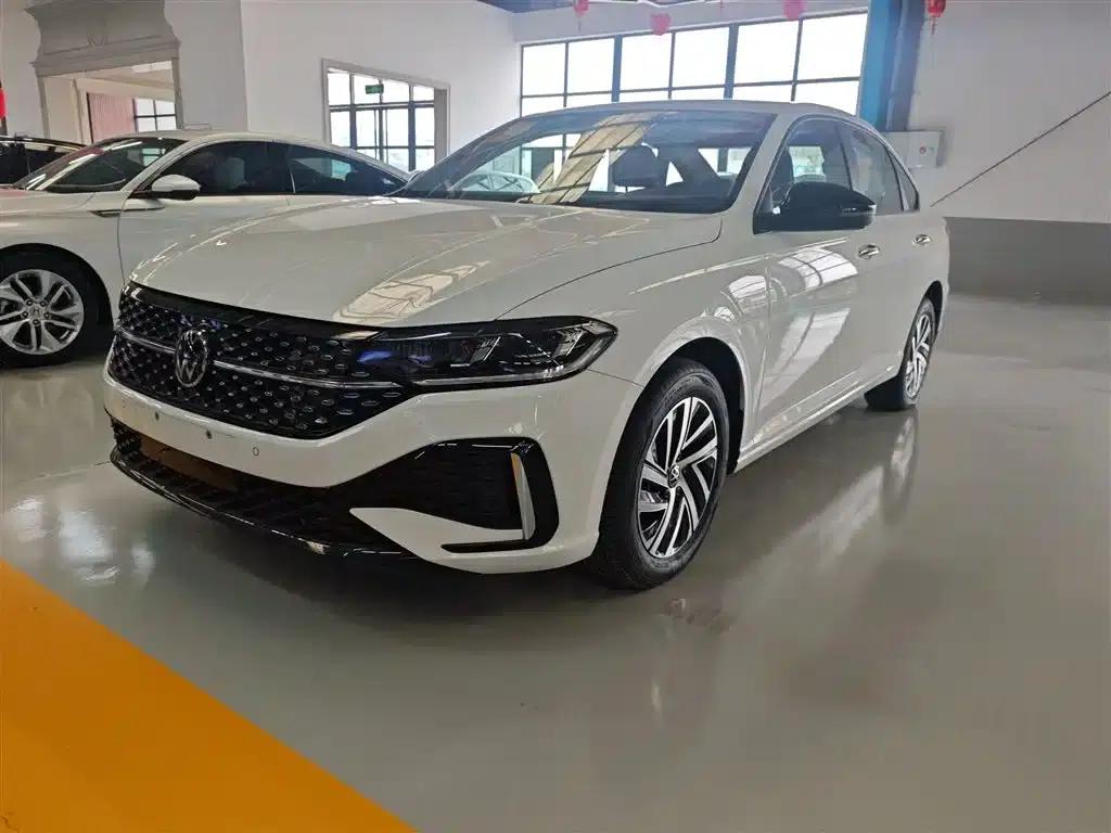 Lavida 2024 300TSI DSG Starry Sky Leading Edition — миниатюра 2