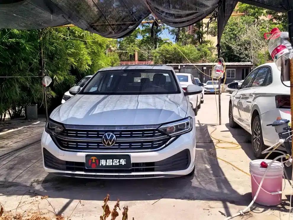 2024 Volkswagen Sagitar 200TSI DSG Flying Edition — миниатюра 1