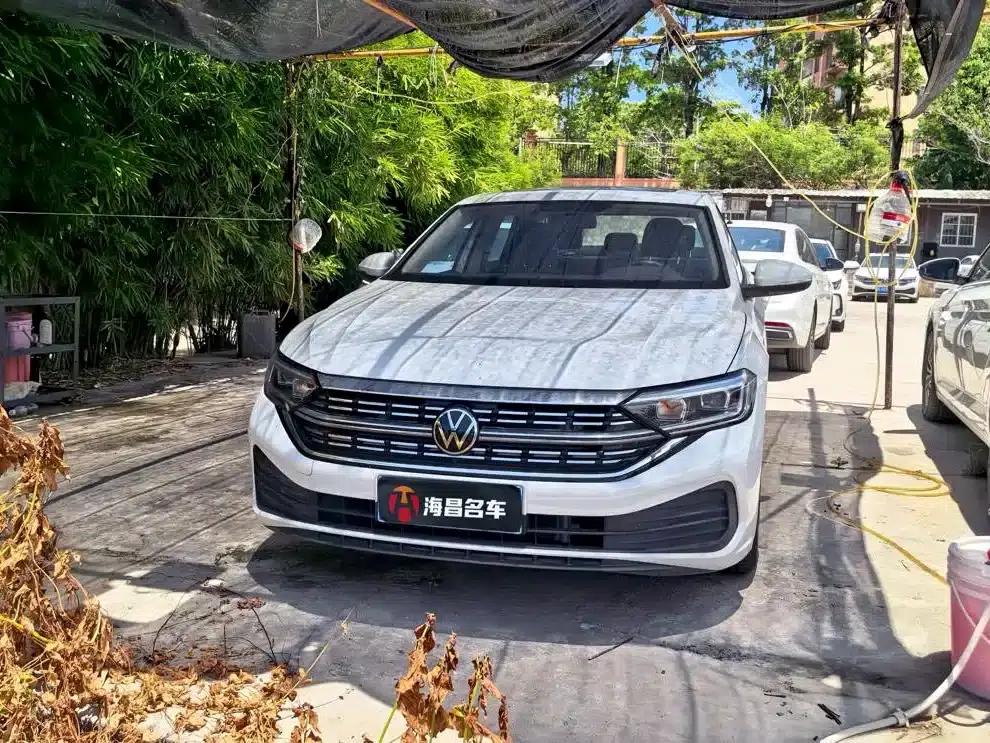 2024 Volkswagen Sagitar 200TSI DSG Flying Edition — миниатюра 2