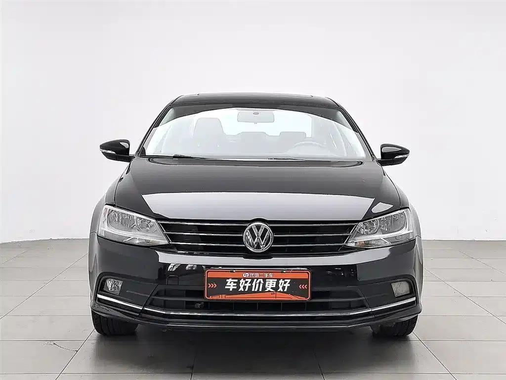 2017 Volkswagen Sagitar 1.6L Manual Comfort Edition — миниатюра 3