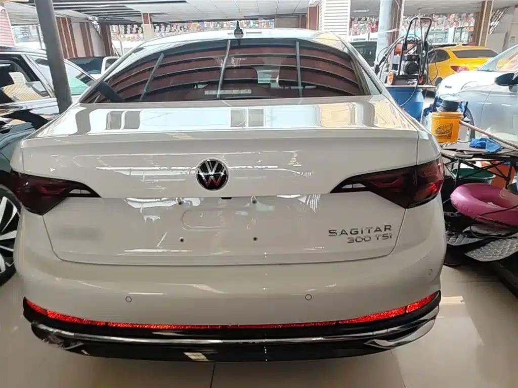 2023 Volkswagen Sagitar 300TSI DSG Super Edition — миниатюра 6