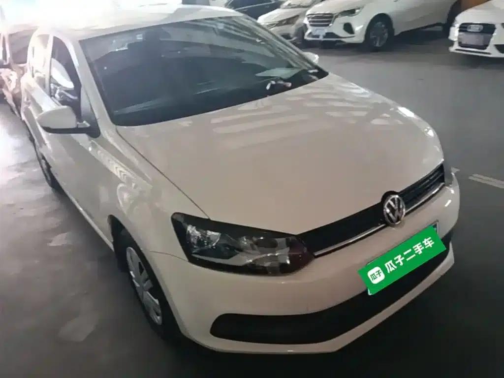 2016 Polo 1.4L Automatic Fashion Edition — миниатюра 4