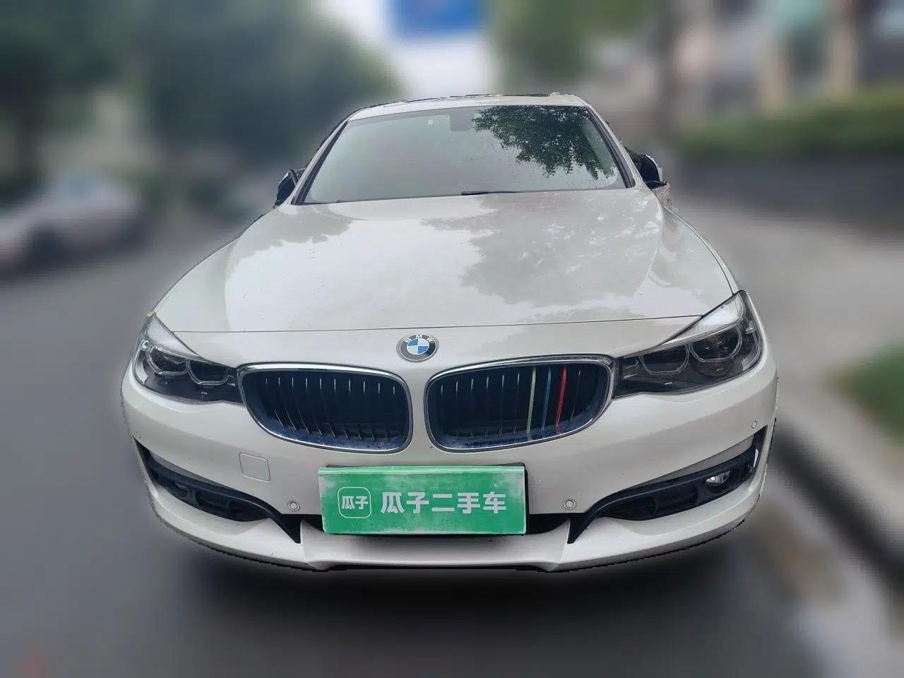 BMW 3 Series GT 2019 320i Sport Edition — миниатюра 2
