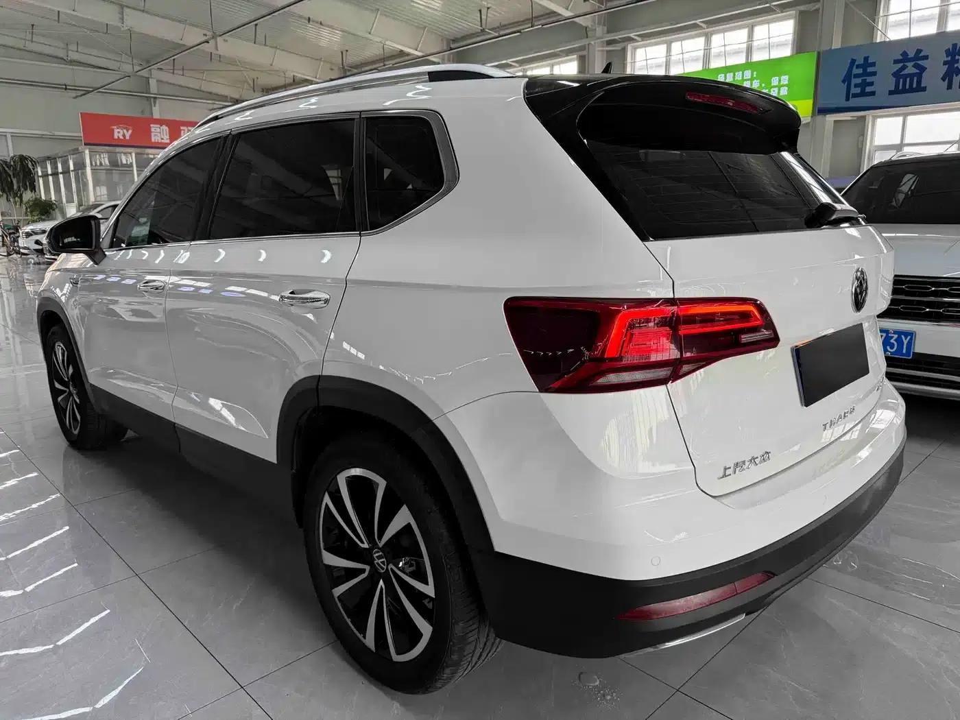 Tharu 2022 280TSI 2WD Luxury Edition — миниатюра 6